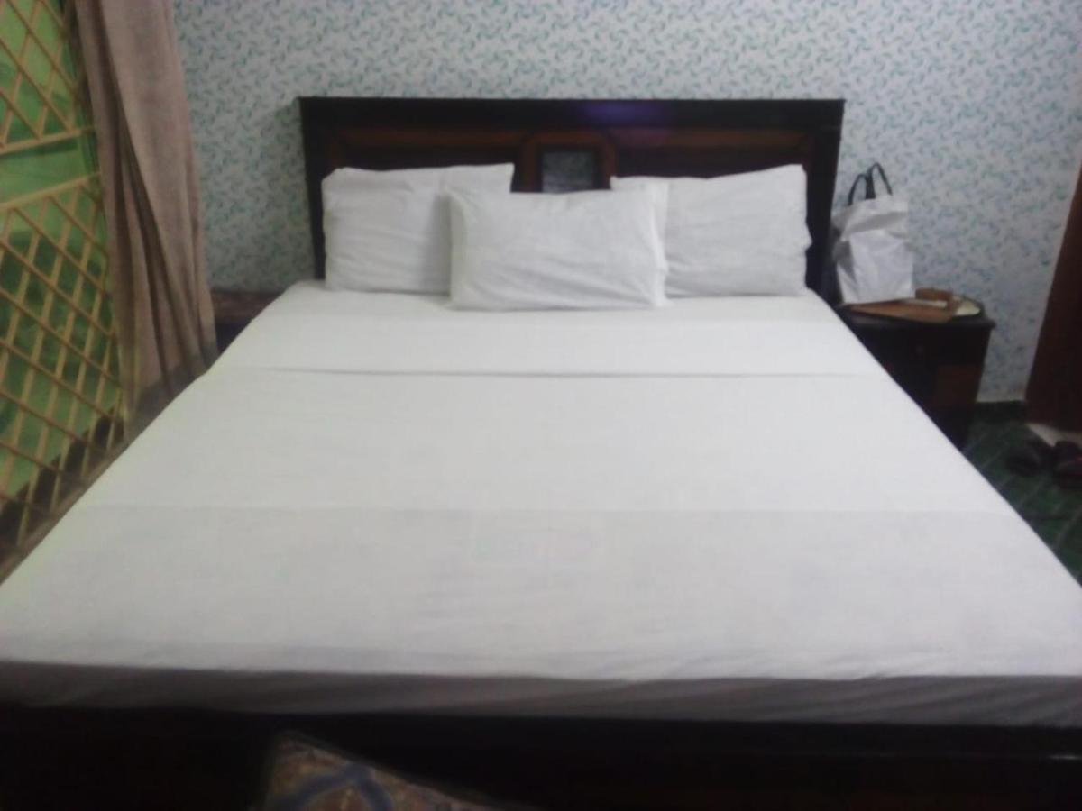 New City Lodges Guesthouse Islamabad Exterior foto